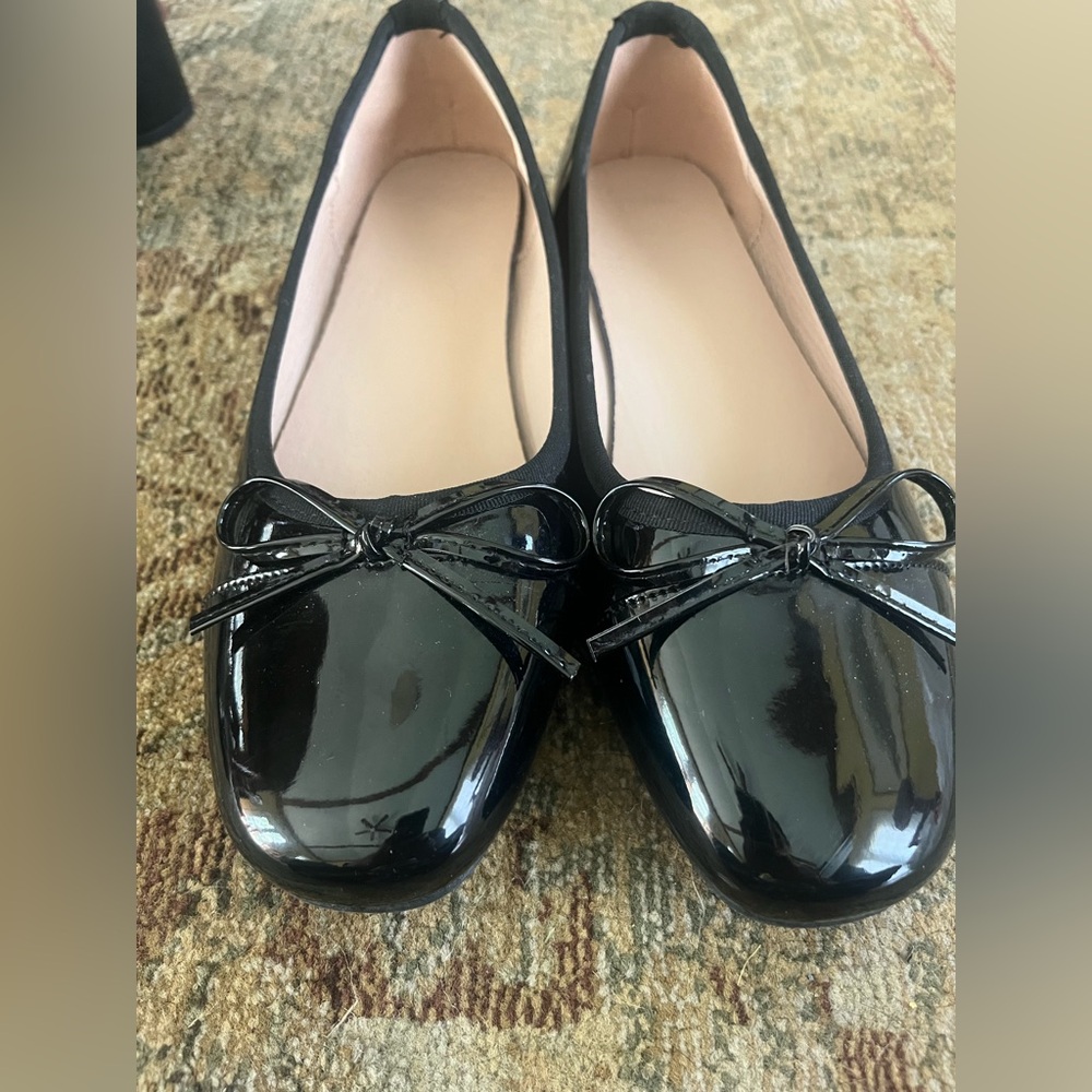 Black Flats with Bows